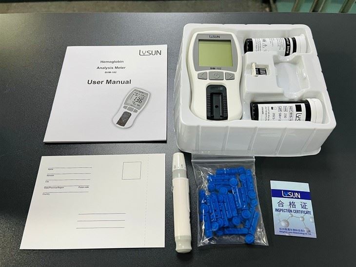 Lysun Medical Accuracy POCT Blood Hemoglobin Analyzer, HB Analyzer, Hemoglobin Meter For Hospital Lab Clinic